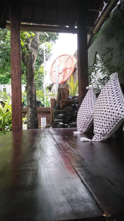 Ngampilan Backpacker Hostel Yogyakarta Dış mekan fotoğraf