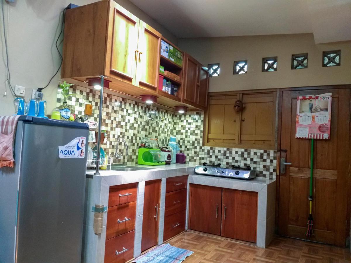 Ngampilan Backpacker Hostel Yogyakarta Dış mekan fotoğraf