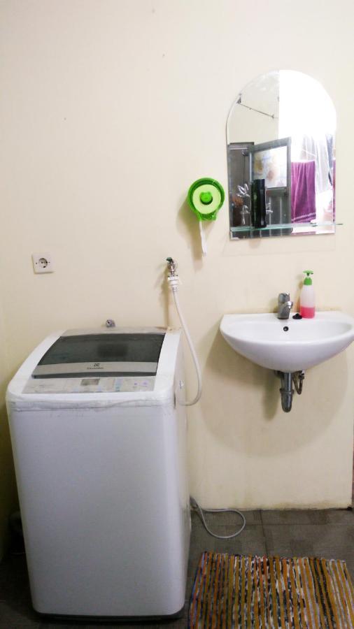Ngampilan Backpacker Hostel Yogyakarta Dış mekan fotoğraf
