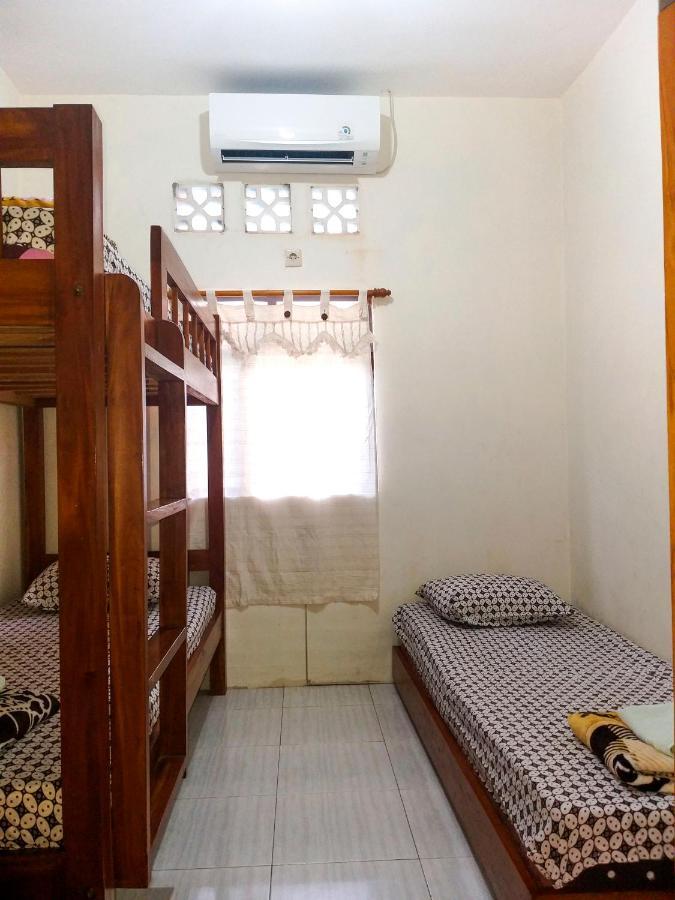 Ngampilan Backpacker Hostel Yogyakarta Dış mekan fotoğraf