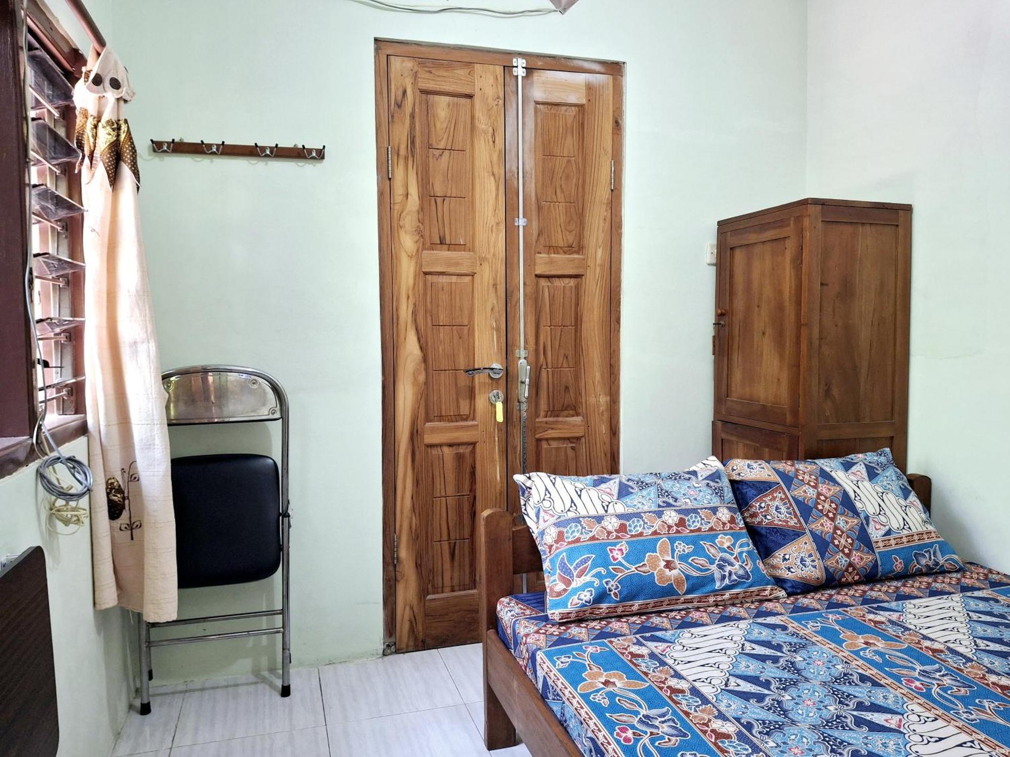Ngampilan Backpacker Hostel Yogyakarta Dış mekan fotoğraf